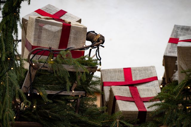 Weihnachtsgeschenke aus Österreich: Regionale Ideen mit Geschichte