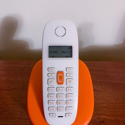 Analoge & DECT Telefone