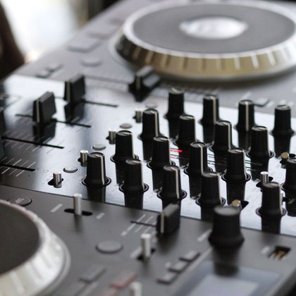 DJ- & VJ-Equipment