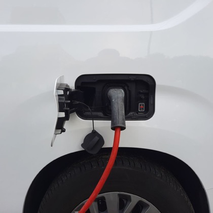 Ladezubehör für Elektrofahrzeuge