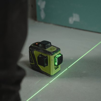Laser-Wasserwaagen