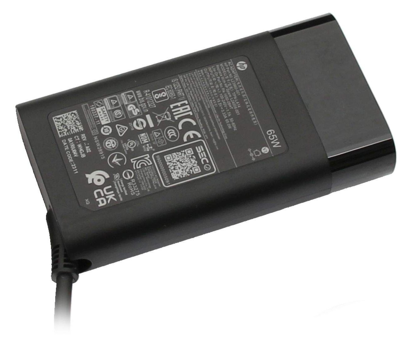 HP 65W Ac power adapter for HP laptops