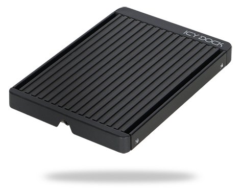 Icy Dock EZConvert MB705M2P-B - Schnittstellenadapter