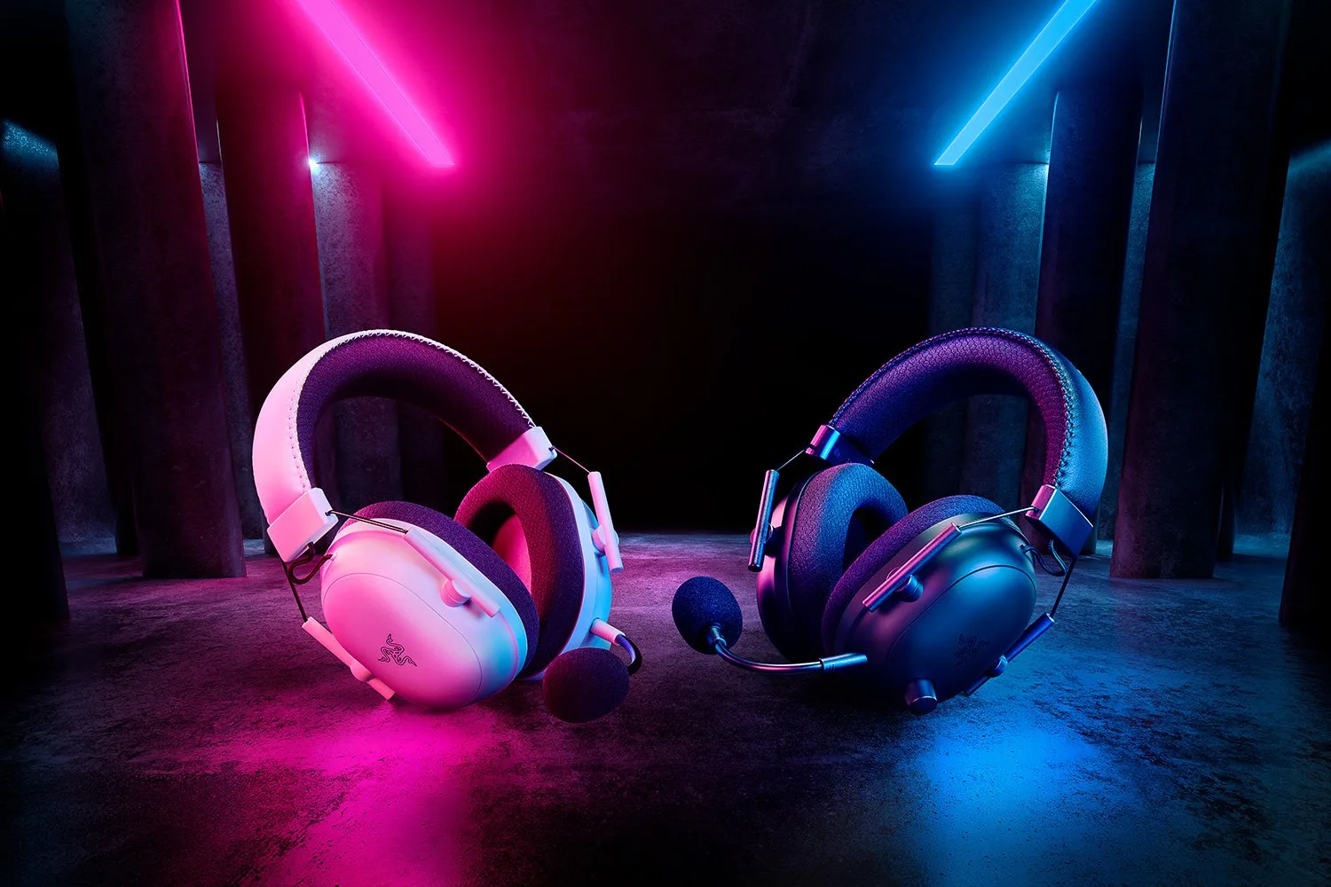 Razer BlackShark V2 PRO - 2023 Edition - Headset - Schwarz, Ansicht 2