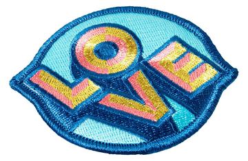 Laut International MAGMOJI BADGE Love Blue Fashion comp. with MagSafe von LumaTech