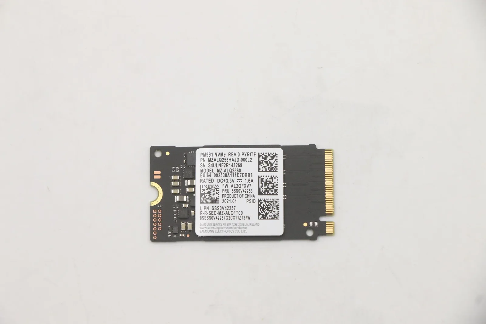 Lenovo 5SS0V42253 - 256 GB - M.2, Ansicht 2