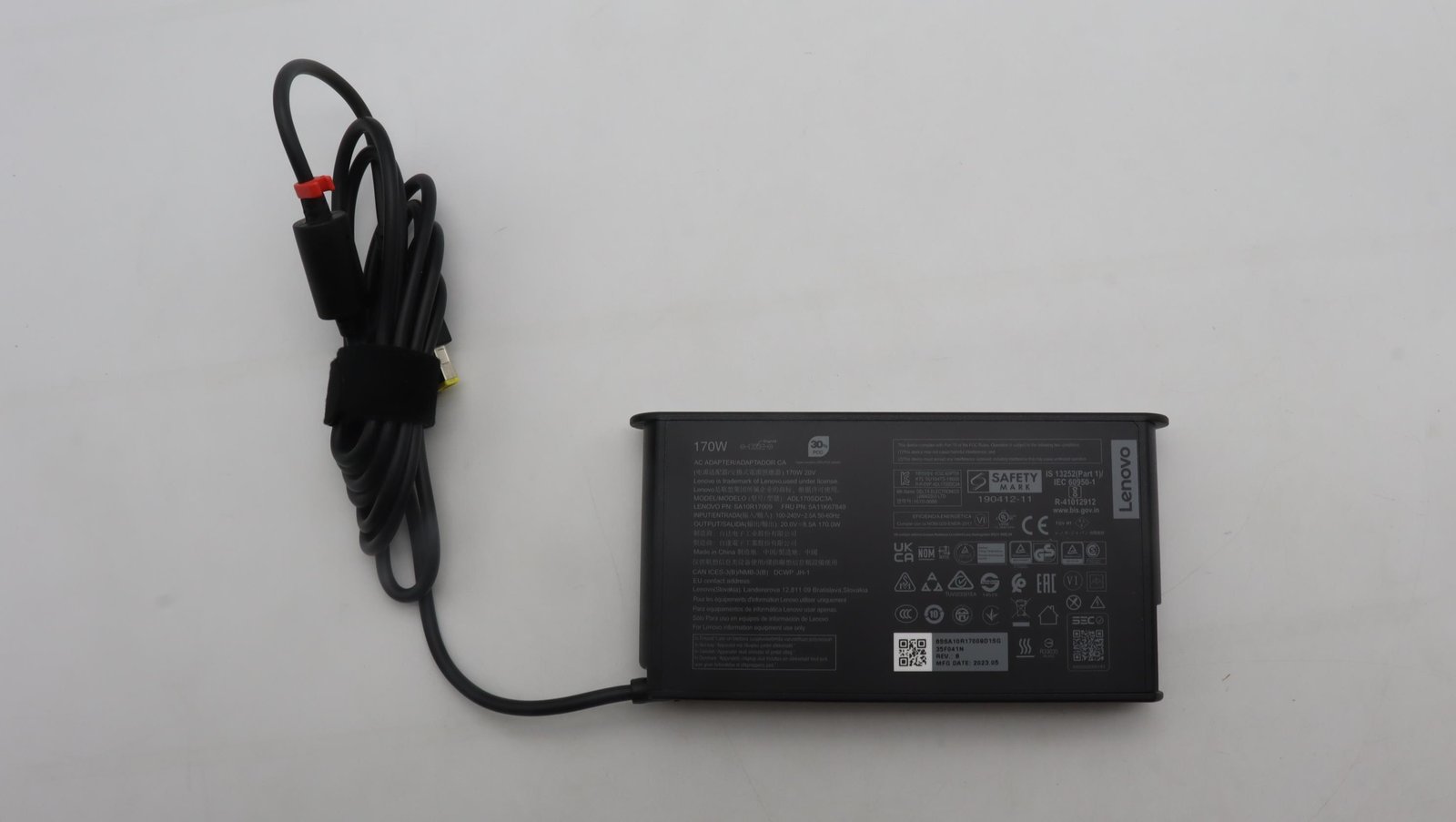 Lenovo AC Adapter 8.5A includes power cable ThinkPad T440p - PC-/Server Netzteil