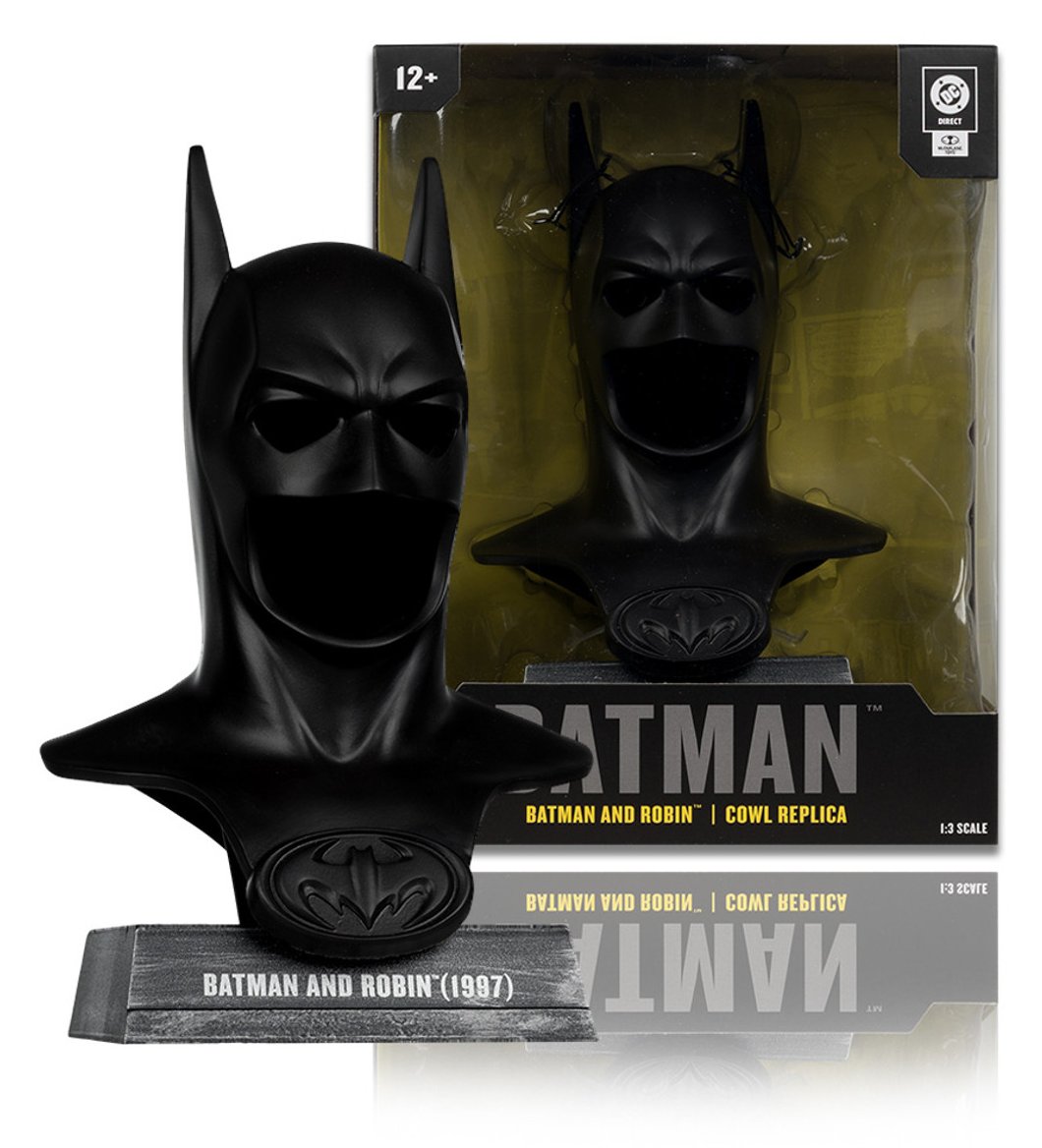 MCFARLANE DC Direct Batman Cowl Replica 1 3 and Robin