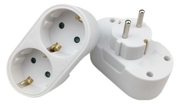 MicroConnect Schuko power splitter with 2 ways White von LumaTech