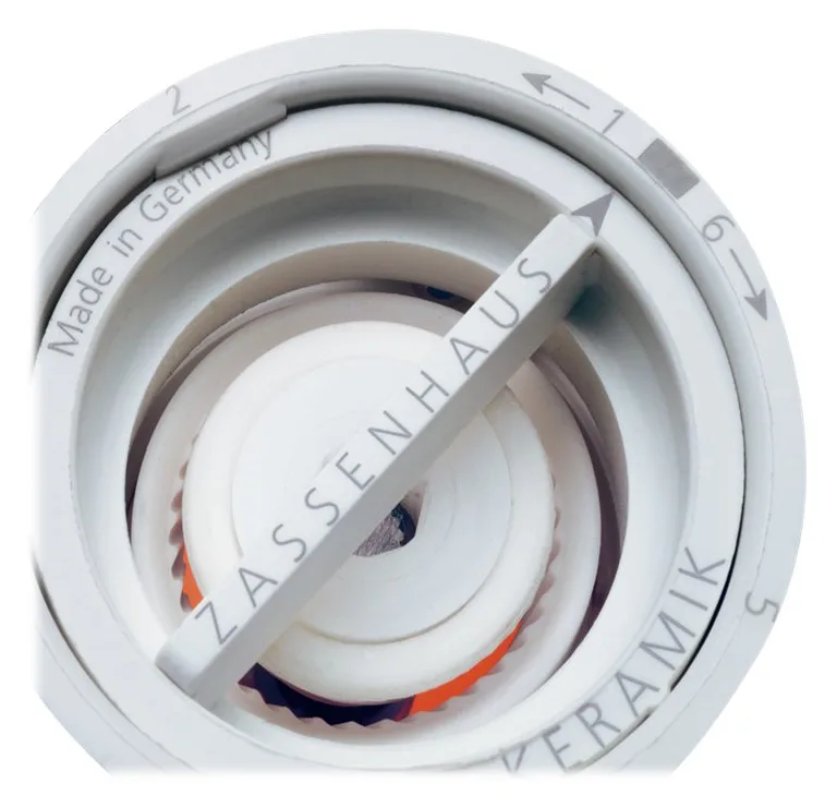 Zassenhaus Frankfurt - Salzmühle - Grösse 5.6 cm diameter, Ansicht 4