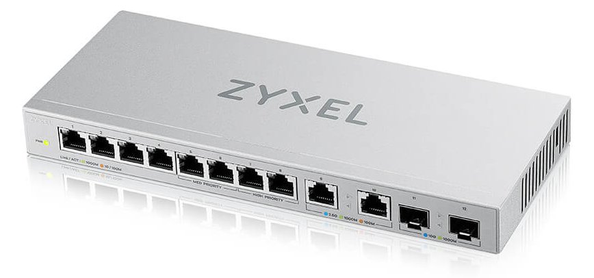 ZyXEL XGS1010-12 v2 12-Port Gigabit UnmanagedSwitch with 8-Port 1G+ 2-Port 2.5G+ - Switch - 1 Gbps