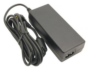 Fsas Technologies Fujitsu - Netzteil - 65 Watt - für LIFEBOOK A556 von LumaTech