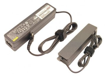 Fujitsu FUJ:FPCAC162 - Notebook - 19 V - 65 W - Schwarz - 1 Stück(e) von LumaTech