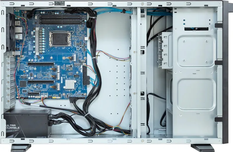 Gigabyte W773-W80 Rev. 3 Tower Server Single Sockel 4677 - Barebone - 1.024 MB, Ansicht 4