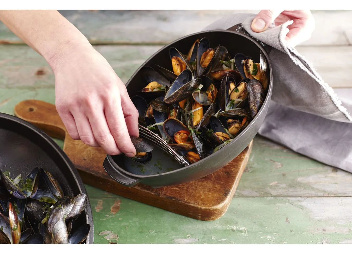 Zwilling Staub Mussel pot - Einzelpfanne - Schwarz - Eisenguss - 2 l - 3,2 kg, Ansicht 3