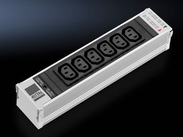 Rittal Steckdosenleiste - Eingabe, Eingang Stromversorgung - Ausgangsanschlüsse: 6 (power IEC 60320 C13) von LumaTech