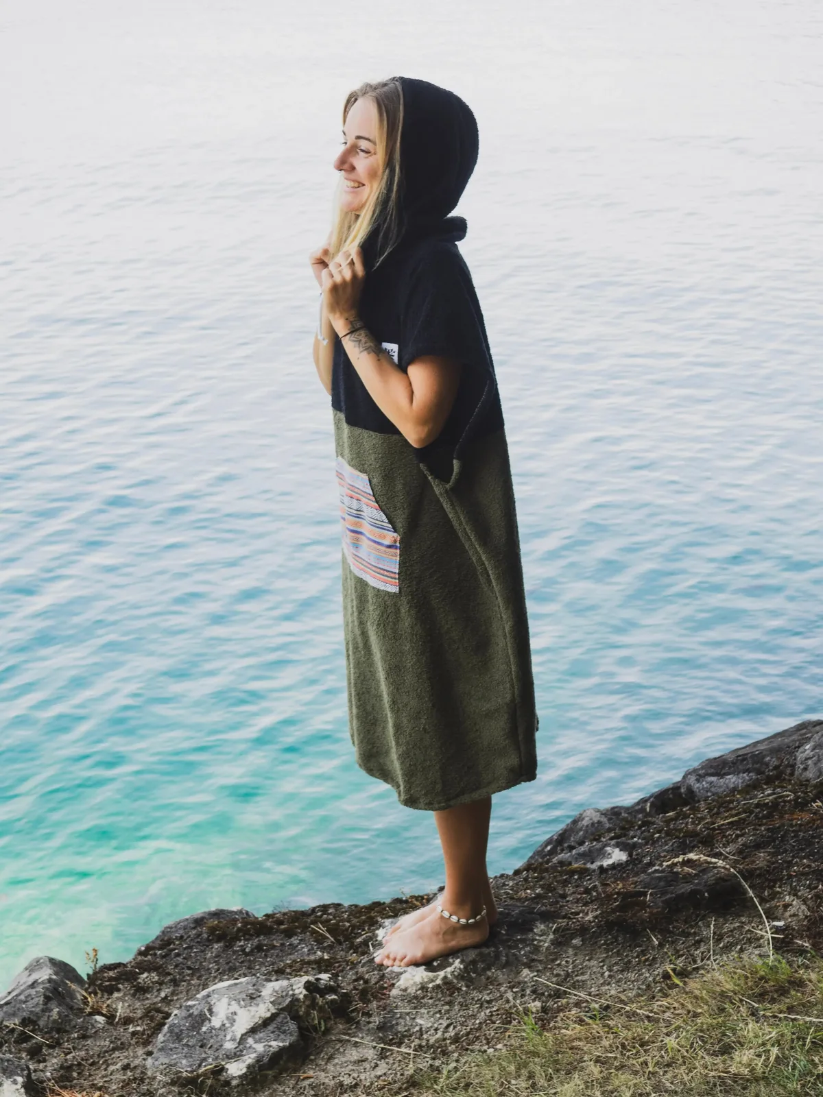 Surfponcho Tiki Unisex aus Bio-Frotte — Bild 6