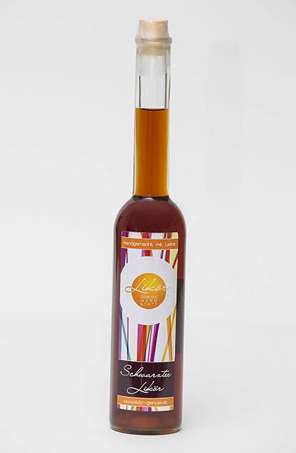 Schwarzteelikör – 25,70 % vol.
