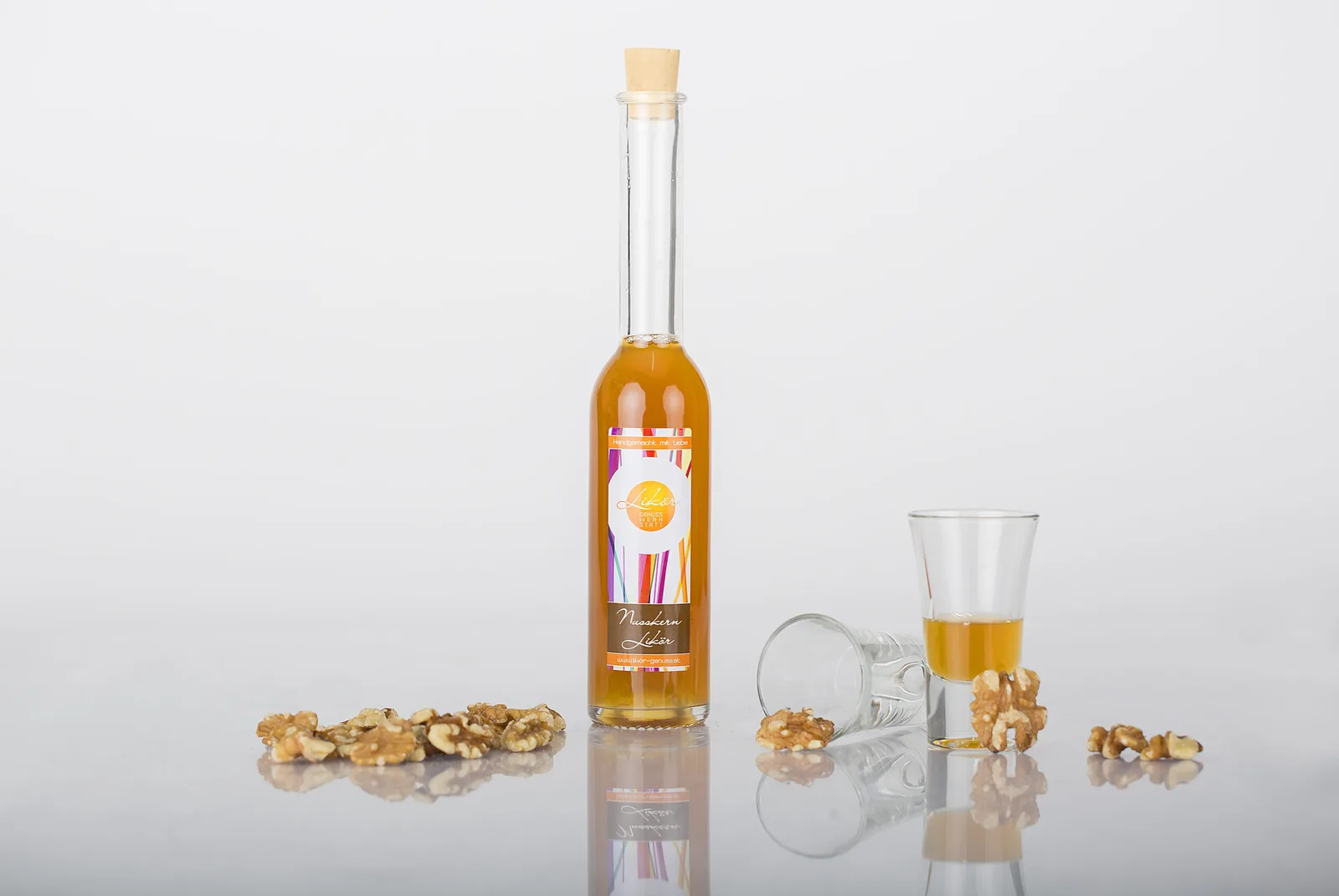 Nusskernlikör – 21,90 % vol. – GOLD 2019 — Bild 2