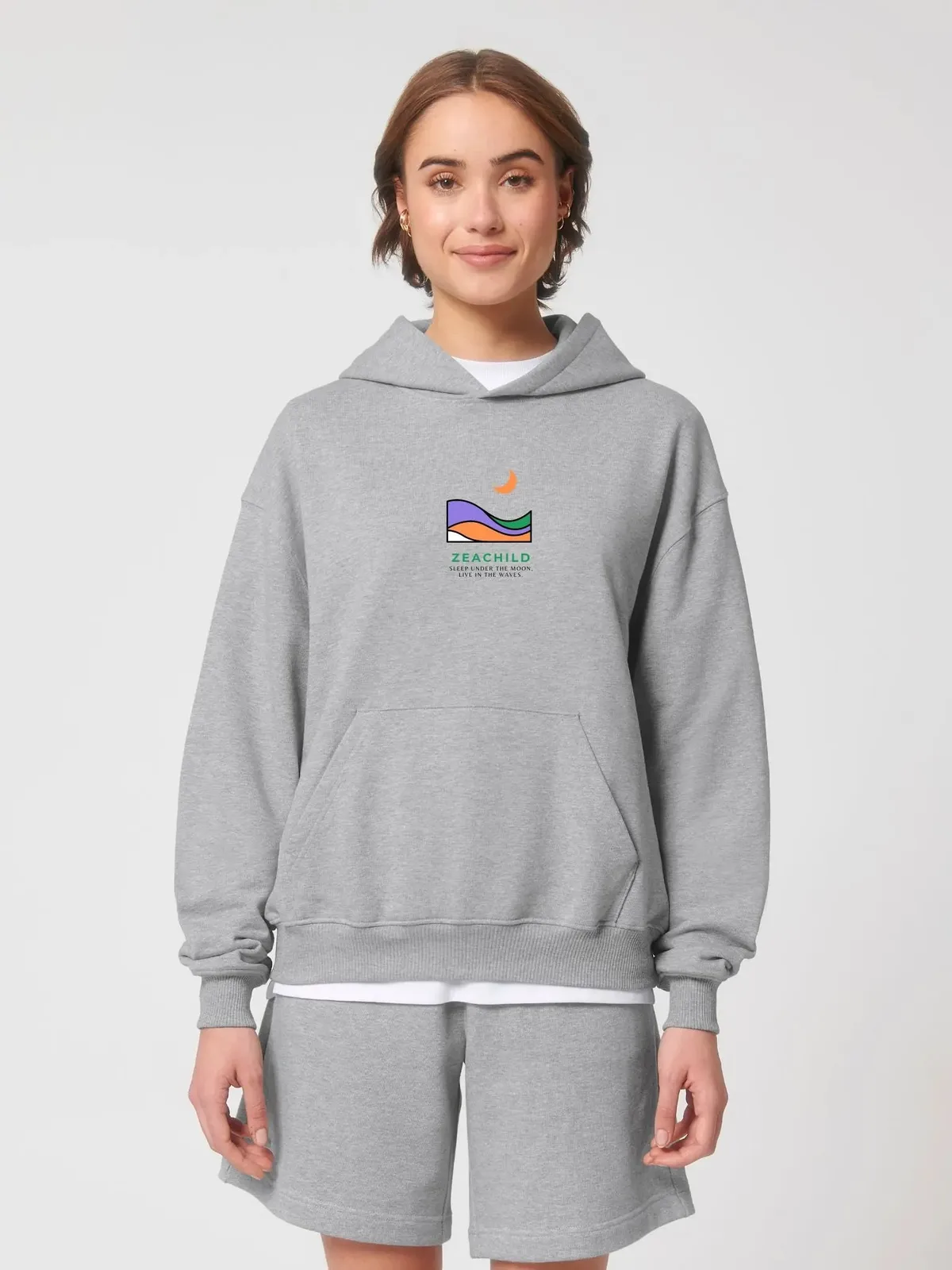 Under the Moon Hoodie Unisex — Bild 18