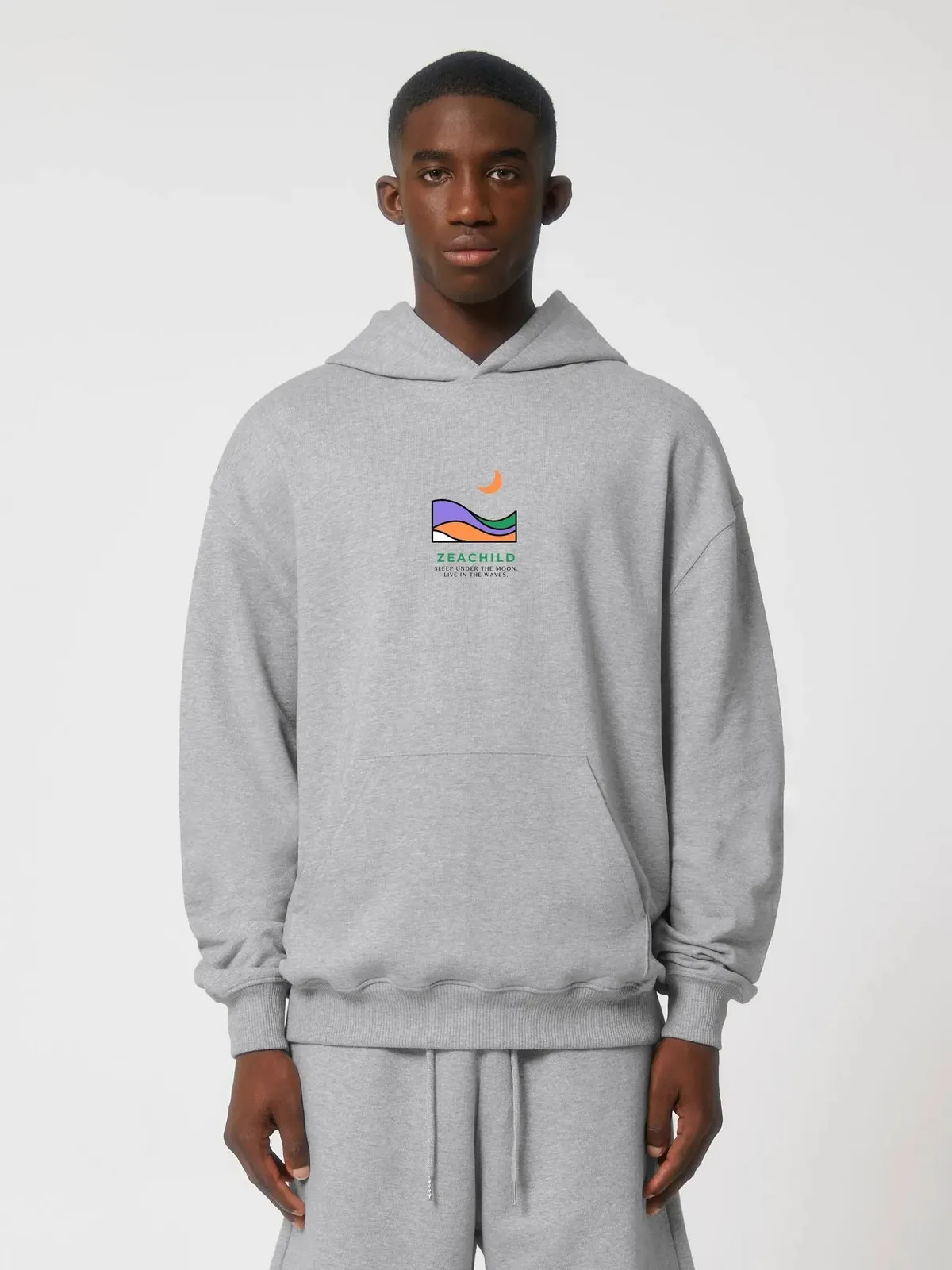 Under the Moon Hoodie Unisex — Bild 19