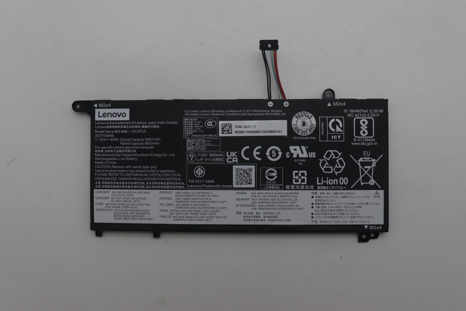 Lenovo 5B11N52076 Akku 45Wh Original 3 Zellen - Batterie - 3.820 mAh