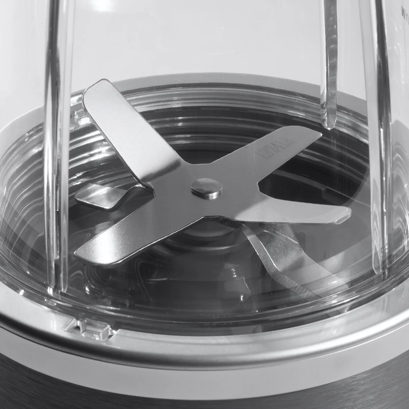 NutriBullet NB606DG - Tischplatten-Mixer - 0,7 l - Eis-Crusher - 600 W - Silber, Ansicht 2