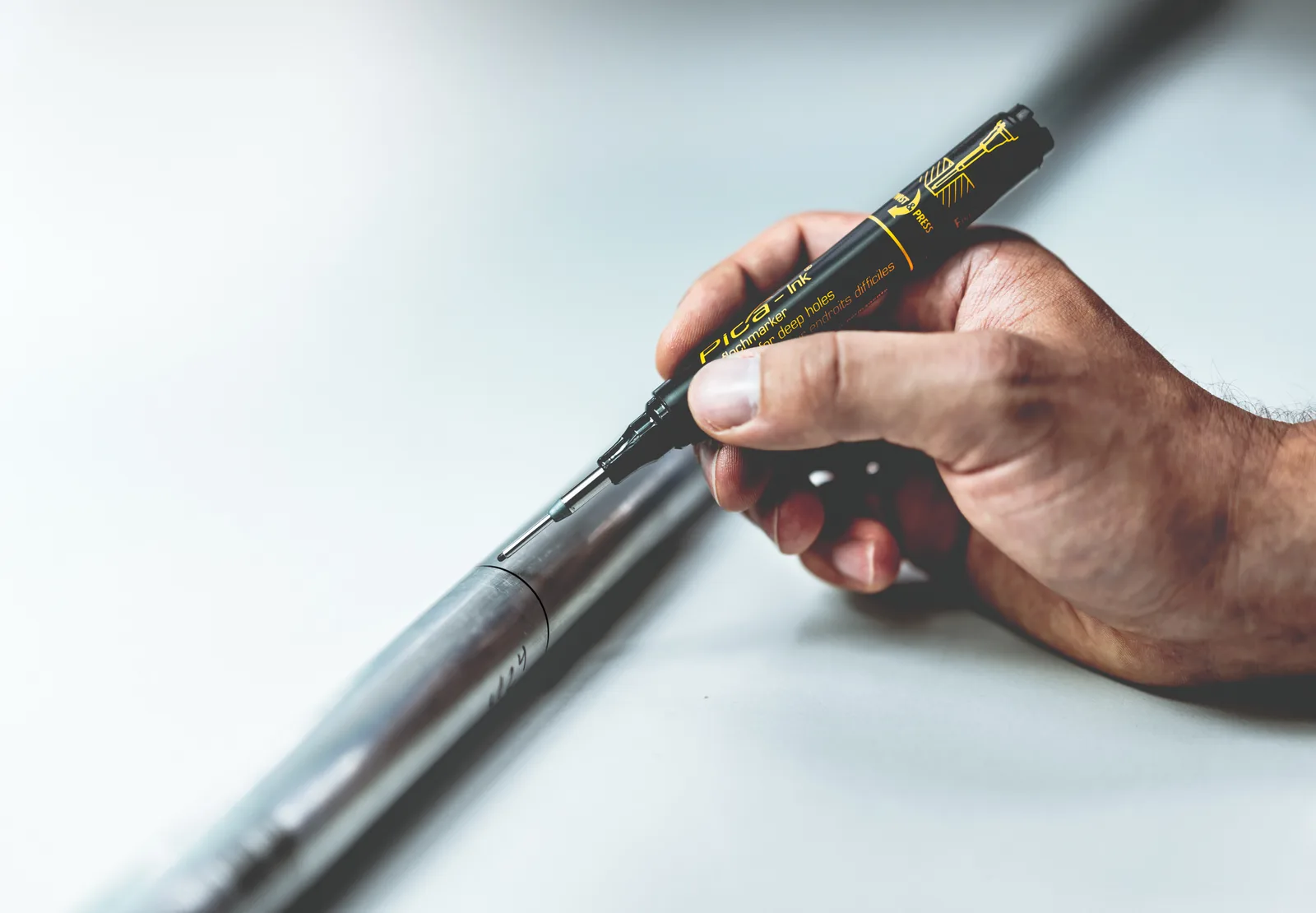 Pica Marker Pica-Ink - Schwarz - Fibre tip - Schwarz - Gelb - Rund - 1,5 mm, Ansicht 3
