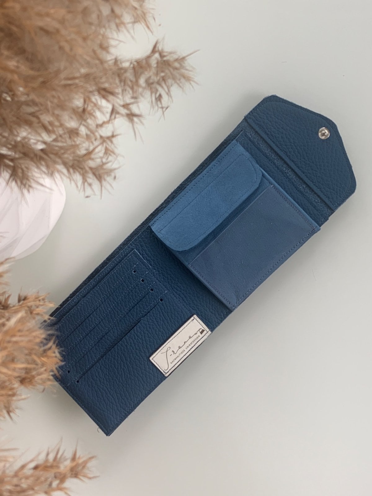 Renew-purse 18