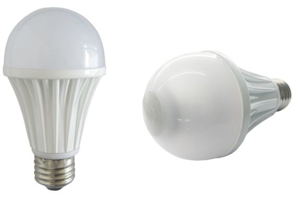 Synergy 21 Retrofit E27 Sensor Bulb - 6 W - E27 - 350 lm - 35000 h - Weiß
