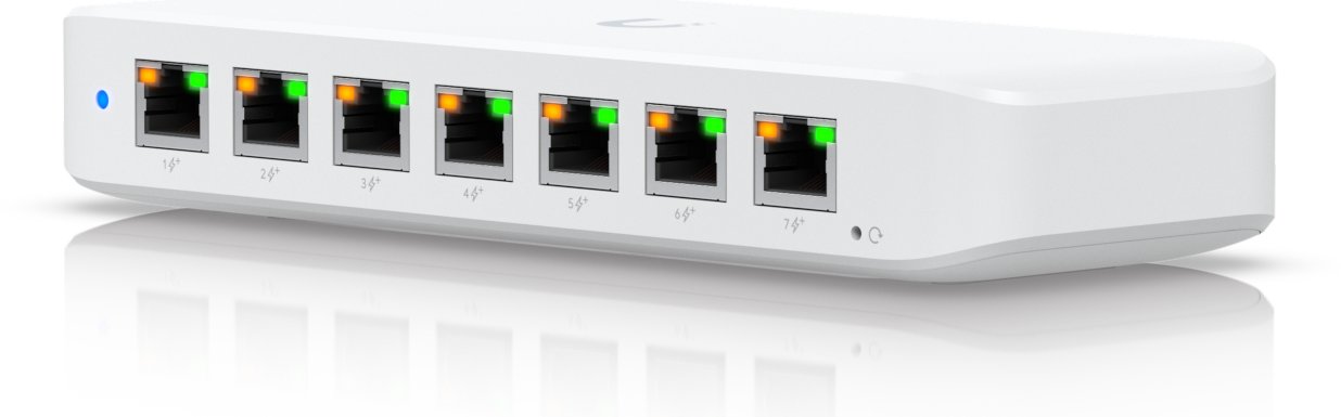 UbiQuiti UniFi Switch Ultra 8 Port Layer 2 PoE++ input PoE+ output - Switch - 8 Gbps