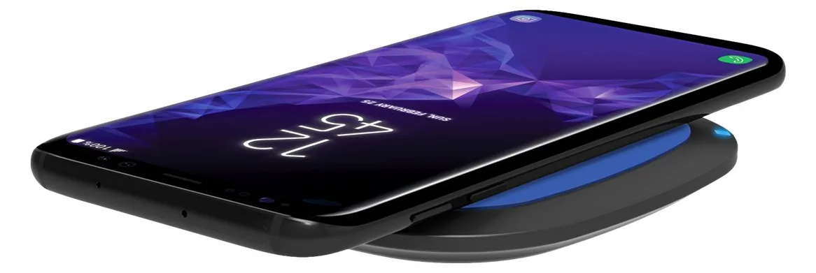 Ultron Realpower FreeCharge-10 - Kabelloses Ladegerät + AC-Netzteil - Schwarz-Blau, Ansicht 4