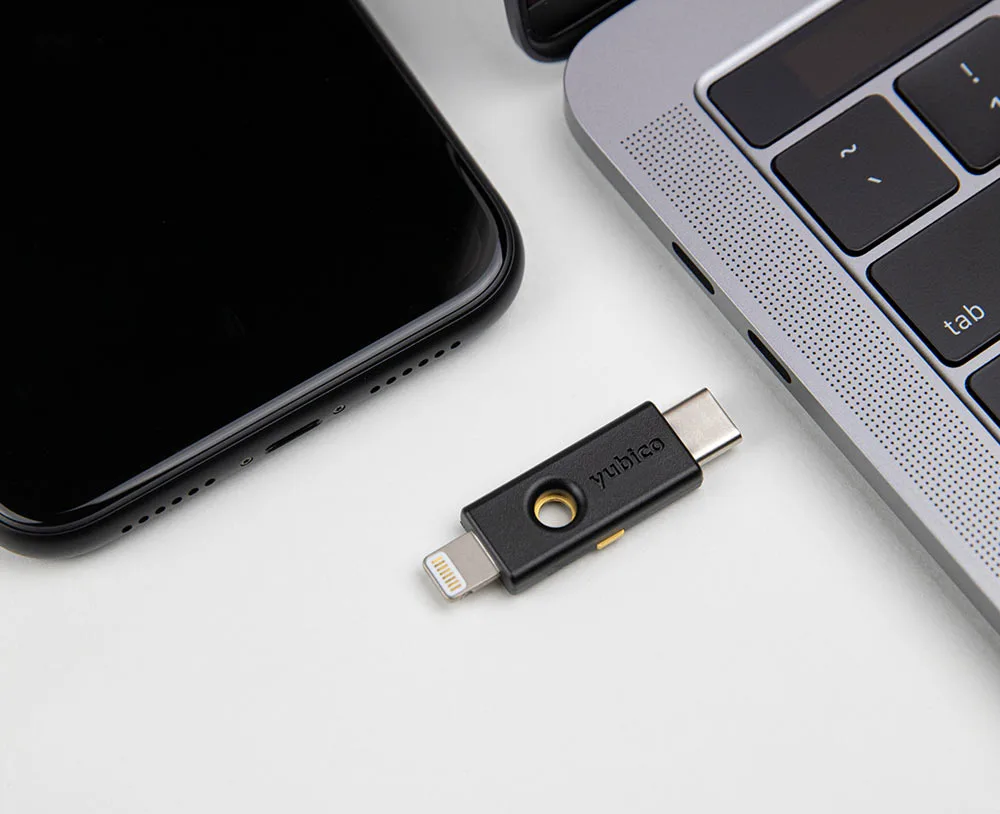 YUBICO YubiKey 5Ci - USB-C/lightning security, Ansicht 2