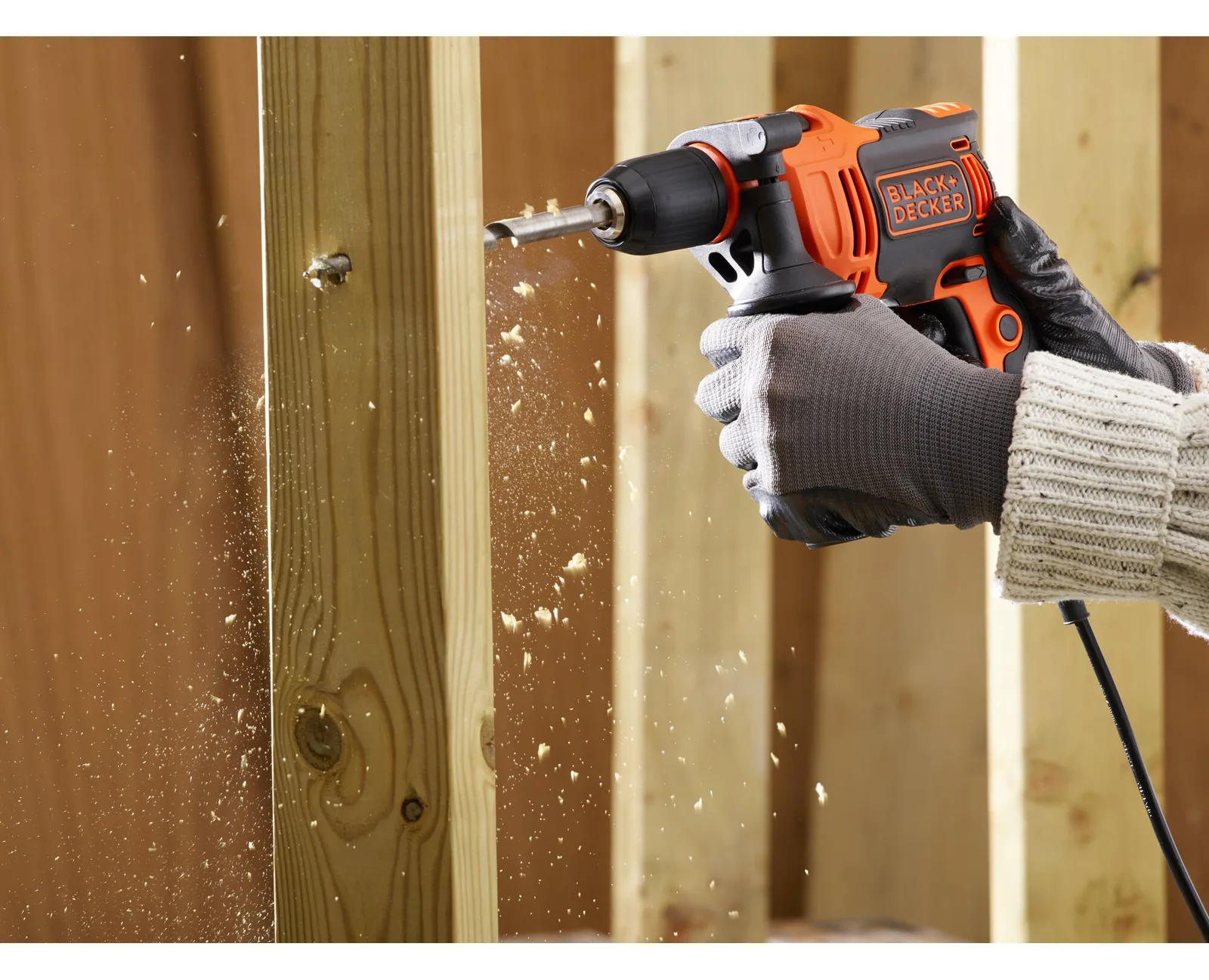Black & Decker BEH710 - Schlagbohrhammer - 710 W, Ansicht 3