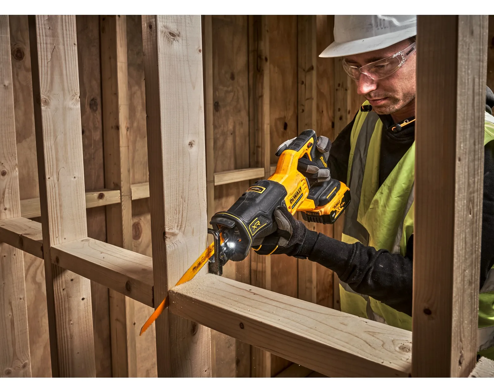 DeWalt DCS382N 18V XR Akku-Säbelsäge solo, Ansicht 3