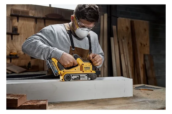 DeWalt DCW220NT Akku-Bandschleifer solo inkl. Koffer, Ansicht 3