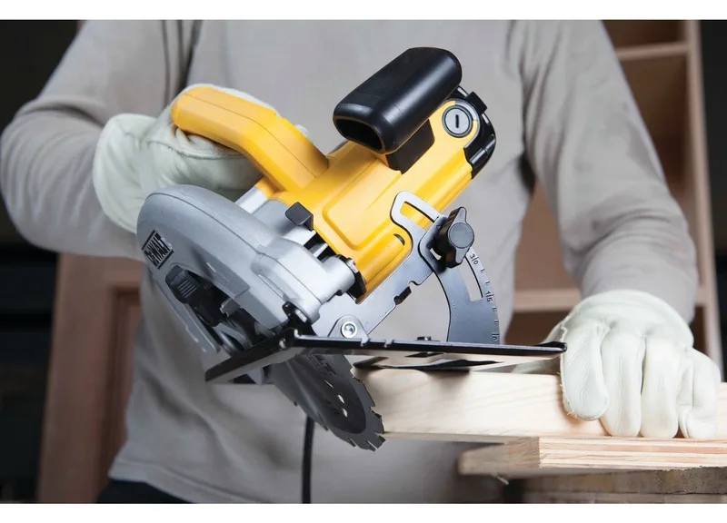 DeWalt DWE560 Elektro-Handkreissäge, Ansicht 3