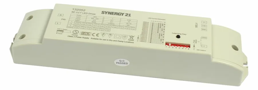 Synergy 21 Controller EOS 05 2-Kanal Controller+Netzteil CC dual white CCT, Ansicht 2