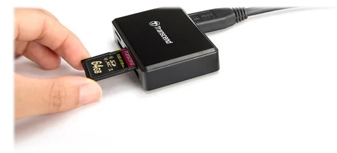 Transcend RDF9 - Kartenleser - All-in-one (SDHC UHS-I, SDXC UHS-I, microSDHC UHS-I, microSDXC UHS-I, SDHC UHS-II), Ansicht 3