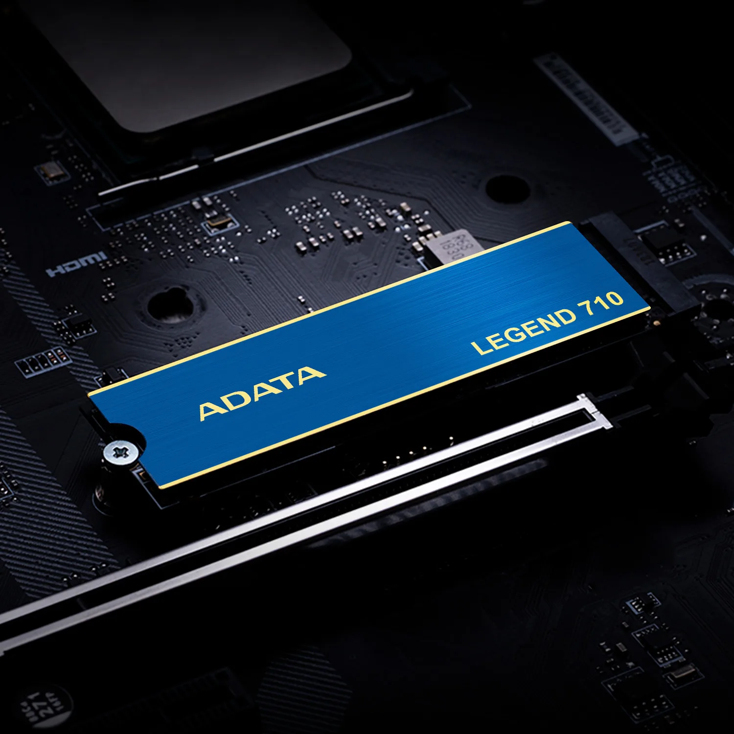 ADATA Legend 710 - SSD - 2 TB - intern - M.2 2280 - PCIe 3.0 x4 (NVMe), Ansicht 3