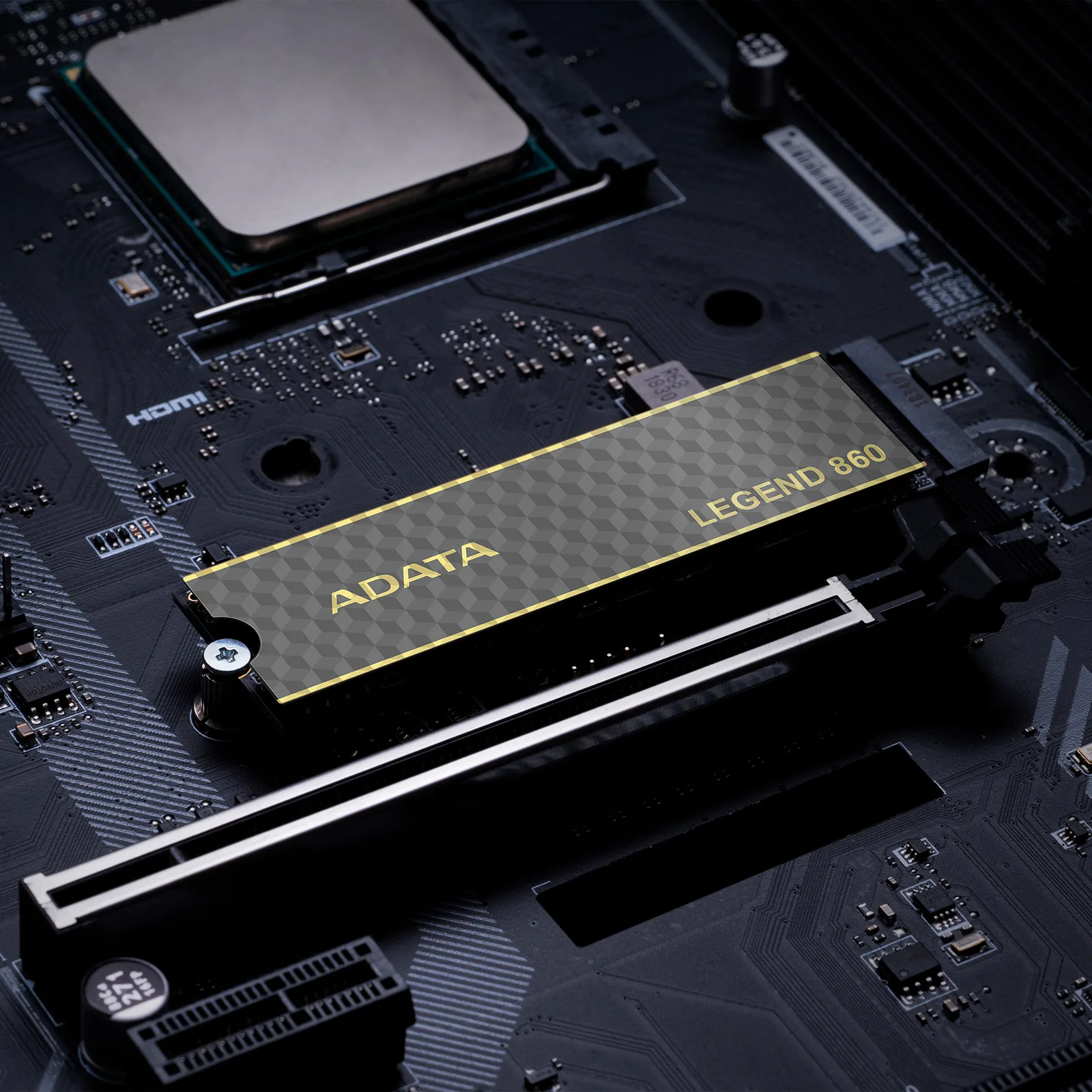 ADATA Legend 860 - SSD - 2000 GB - intern - M.2 2280 - PCIe 4.0 x4 (NVMe), Ansicht 2