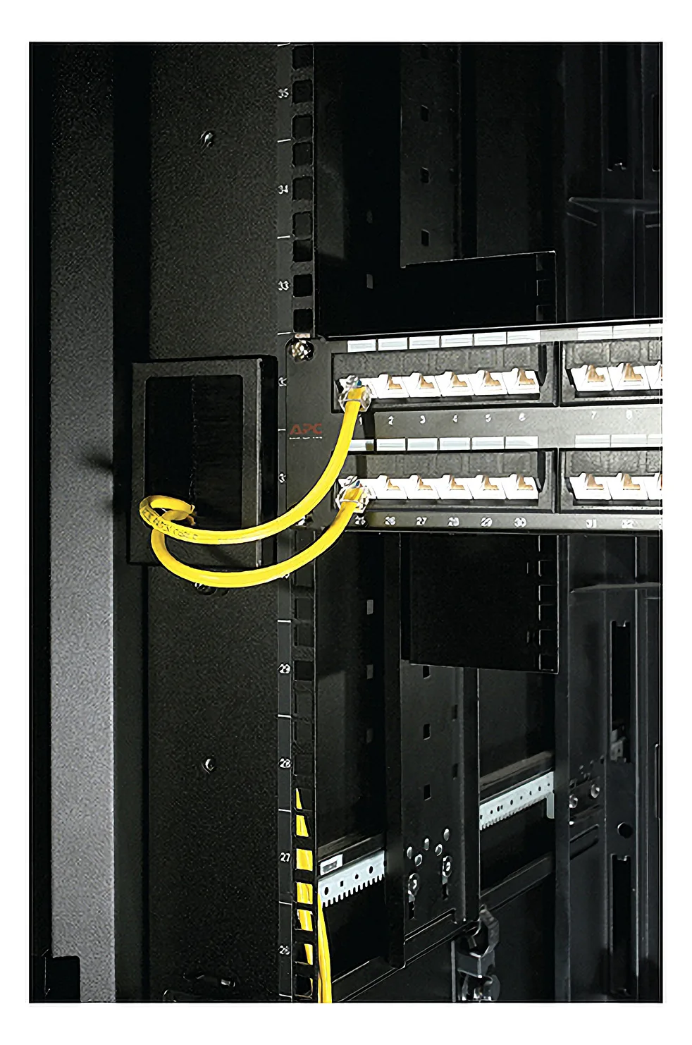 APC Kabelabdeckung mit Bürsten - für NetShelter, Ansicht 6