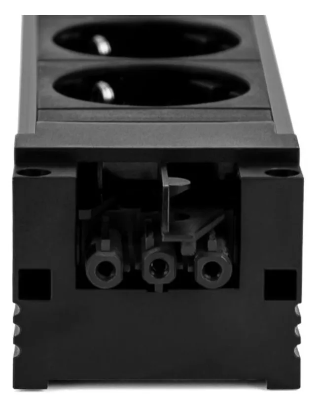 Bachmann Steckdosenleiste STEP BASE 4XUTE GST18, Ansicht 4