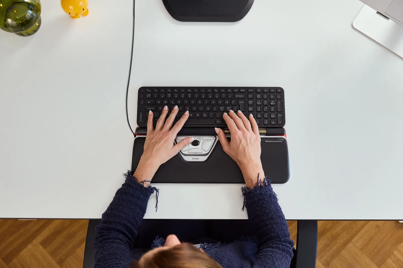 Contour RollerMouse Red Plus - Zentrale Maus, Ansicht 4