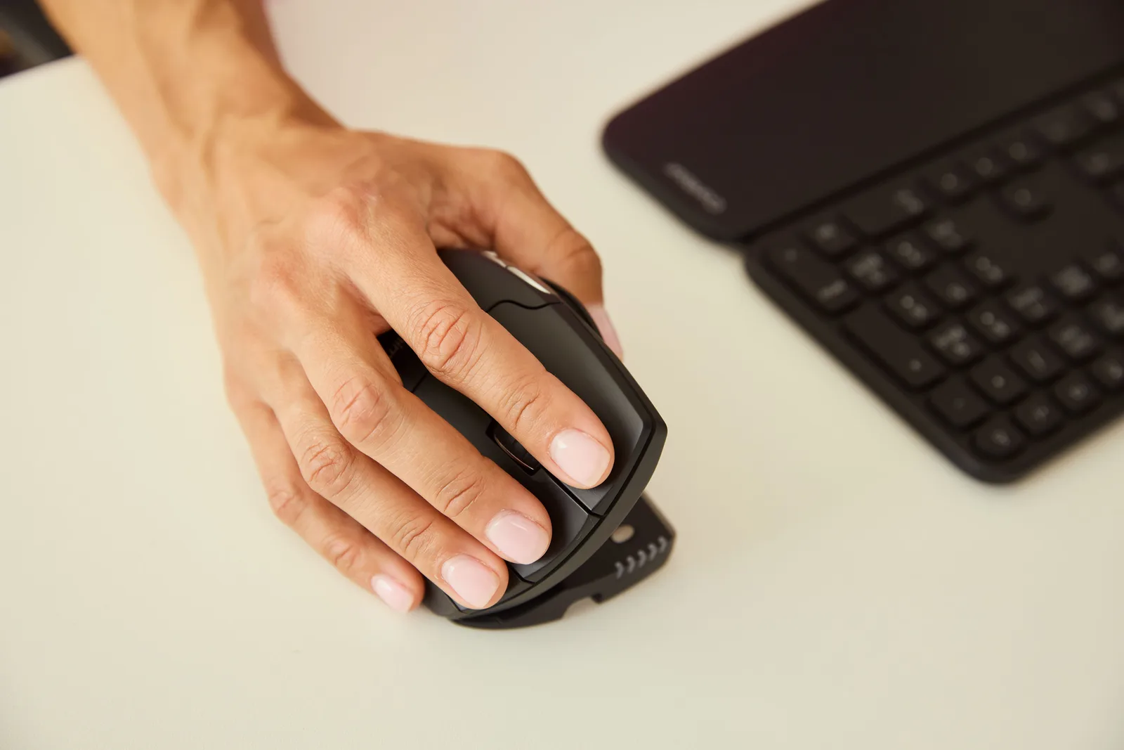 Contour Unimouse - Vertikale Maus - ergonomisch - Rechts Kabellos, Ansicht 4