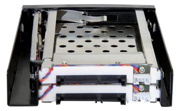 Delock Laufwerksschachtadapter von LumaTech