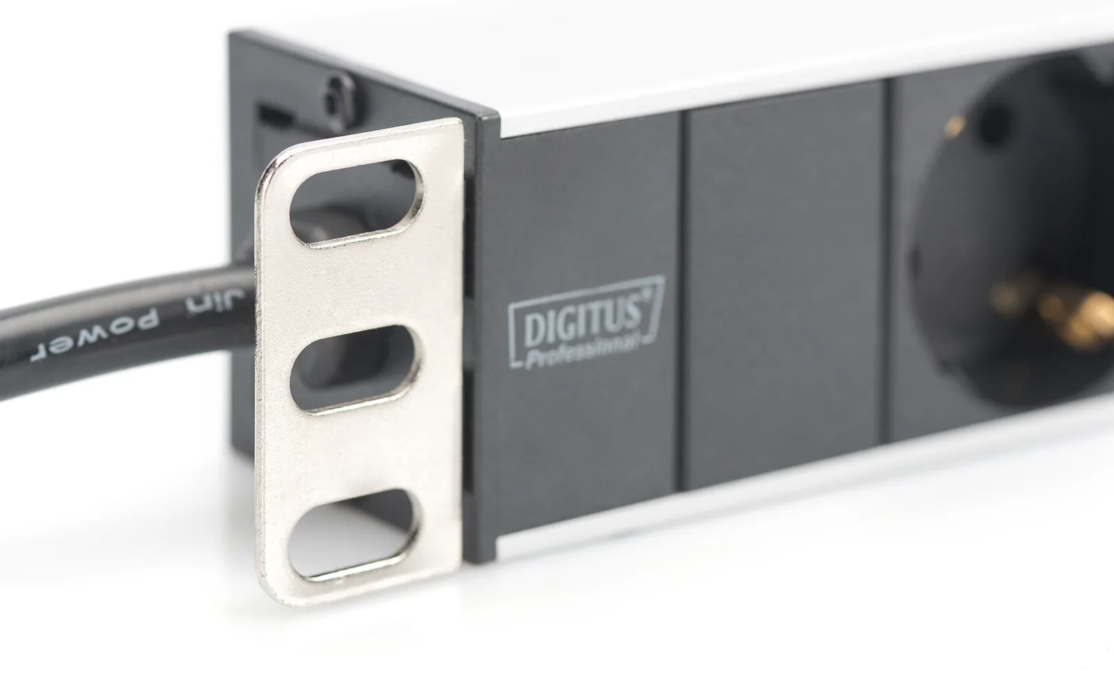 DIGITUS Steckdosenleiste mit Aluminiumprofil, 8-fach Schutzkontaktsteckdose, 2 m Zuleitung Schutzkontaktstecker, Ansicht 3