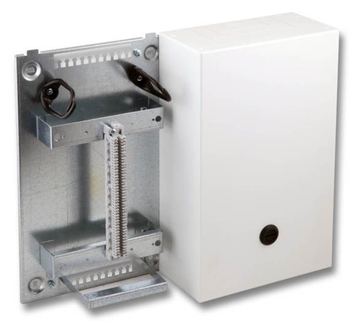 EFB Elektronik Gehäuse VKA2 Grundplatte und VKA Montagesatz 20DA von LumaTech
