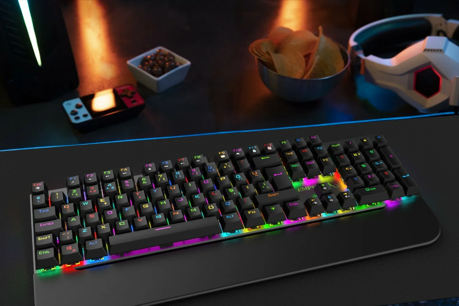 INCA Gaming Tastatur IKG-443 Mechanisch red switch - Tastatur - TL: Deutsch, QWERTZ, Ansicht 3