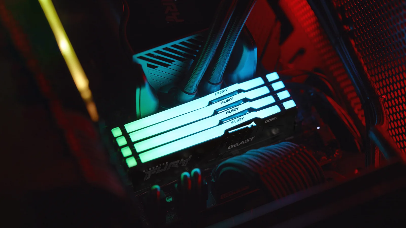 Kingston FURY Beast RGB - DDR5 - Modul - 16 GB - 5600 MHz 40, Ansicht 2